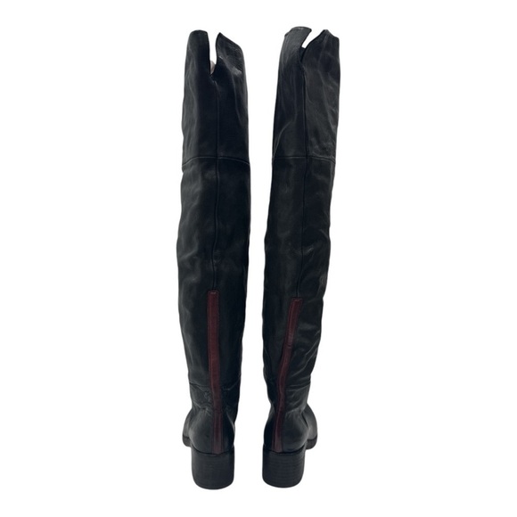 VIC MATIE
Leather Boots
Women's Over the Knee black Size 36 US 6 made in Italy - Picture 12 of 13